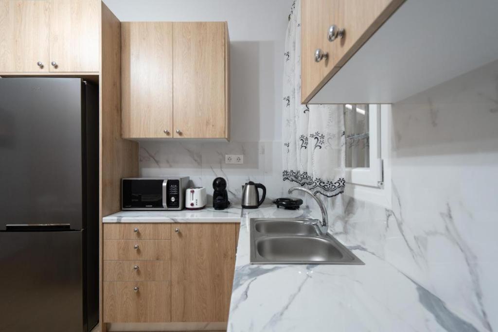 Metaxourgio 2Nd Floor Apartment Athens Exterior photo
